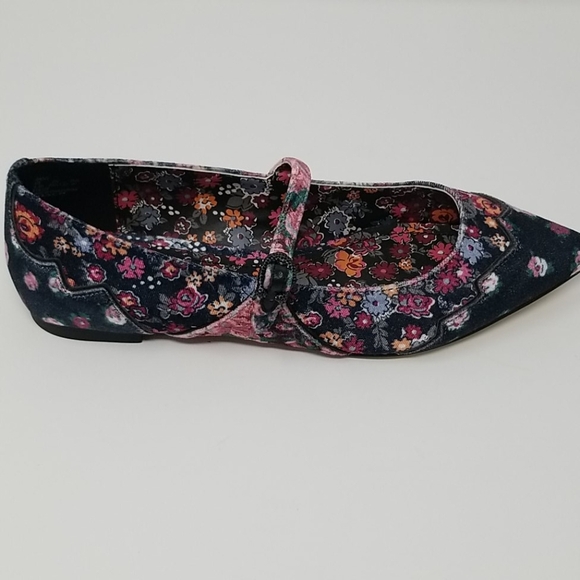 NWOT COACH × Tabitha Simmons Flats - Picture 10 of 13